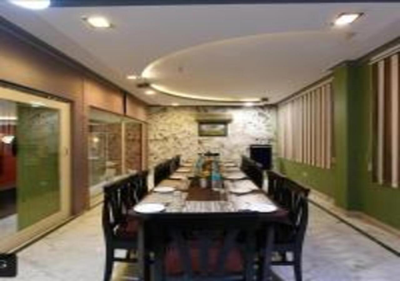 Hotel Chanakya Agra  Luaran gambar