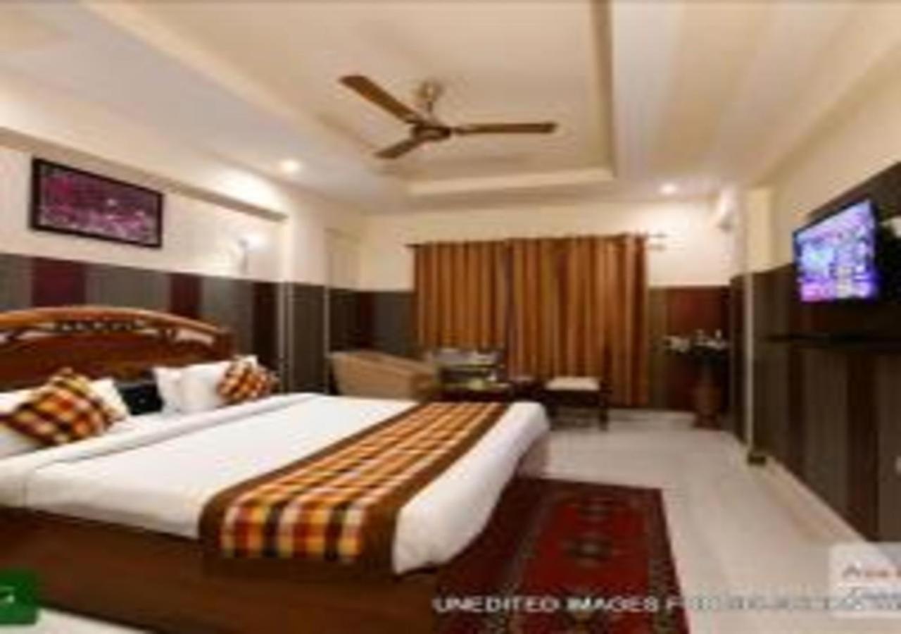 Hotel Chanakya Agra  Luaran gambar