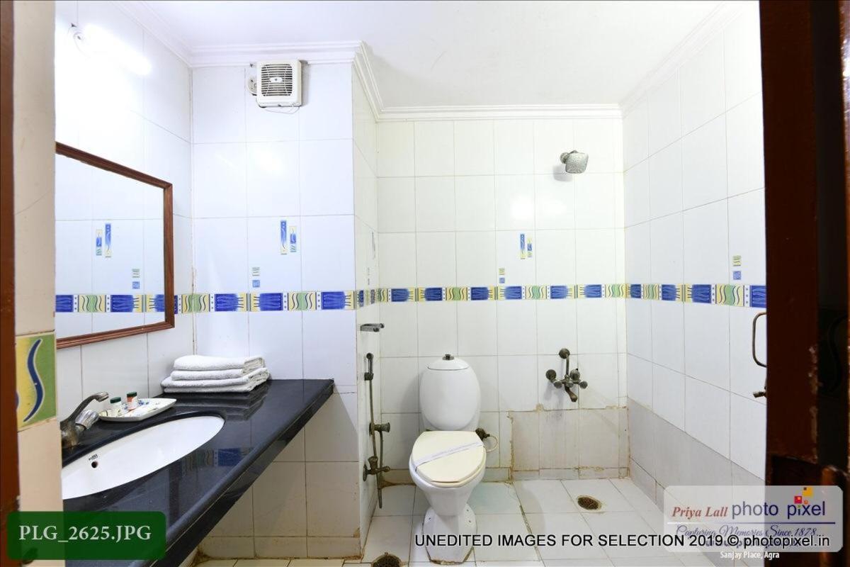 Hotel Chanakya Agra  Luaran gambar